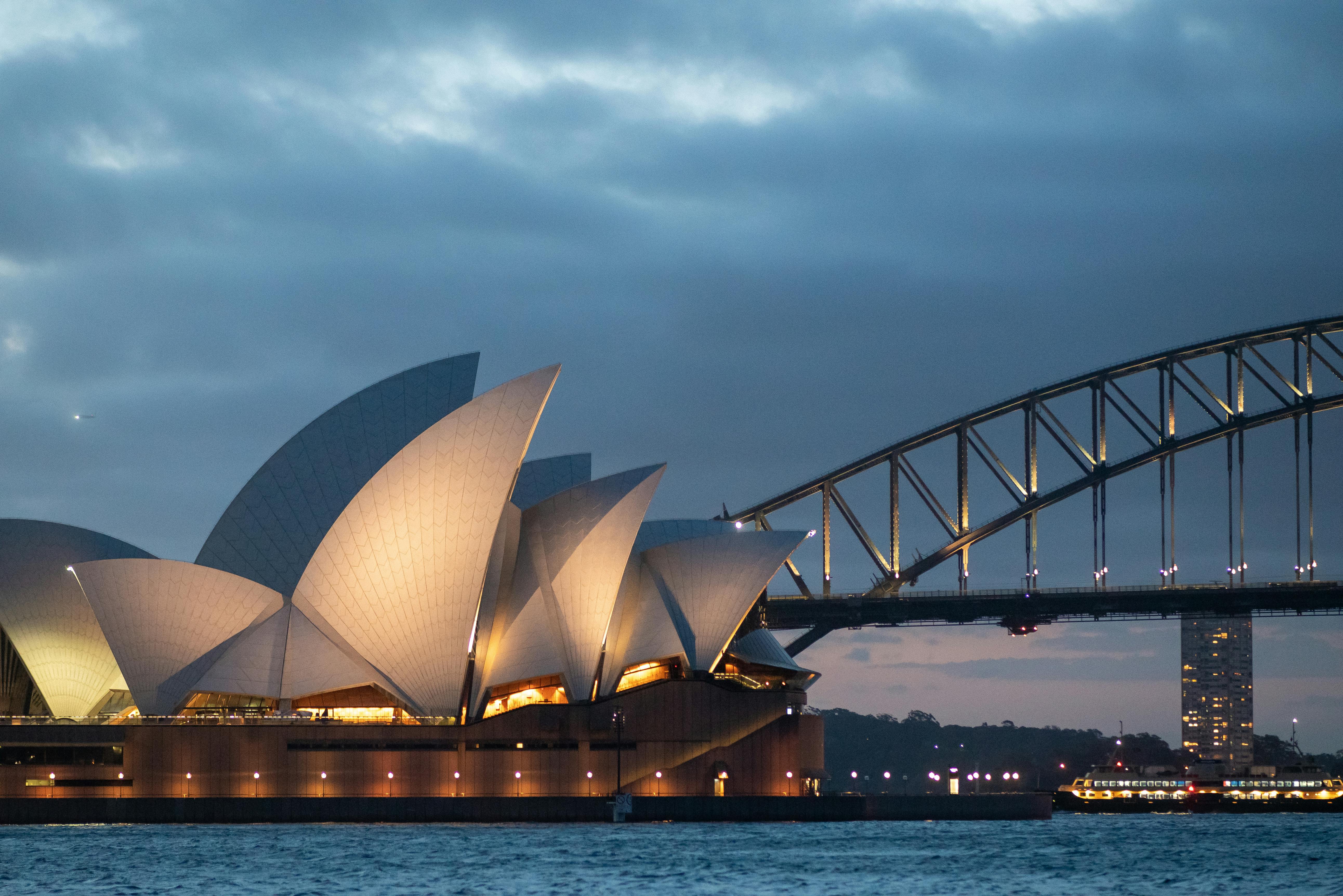 the pod sydney capsule hotel Sydney Opera House